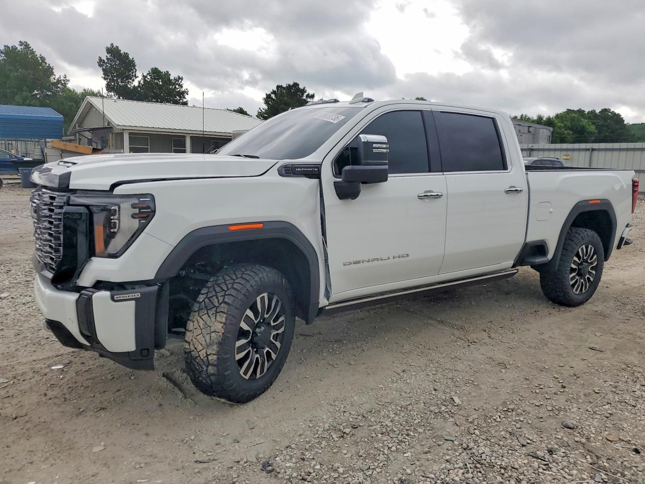 1GT4UXEY5SF253778 · 2025 GMC SIERRA