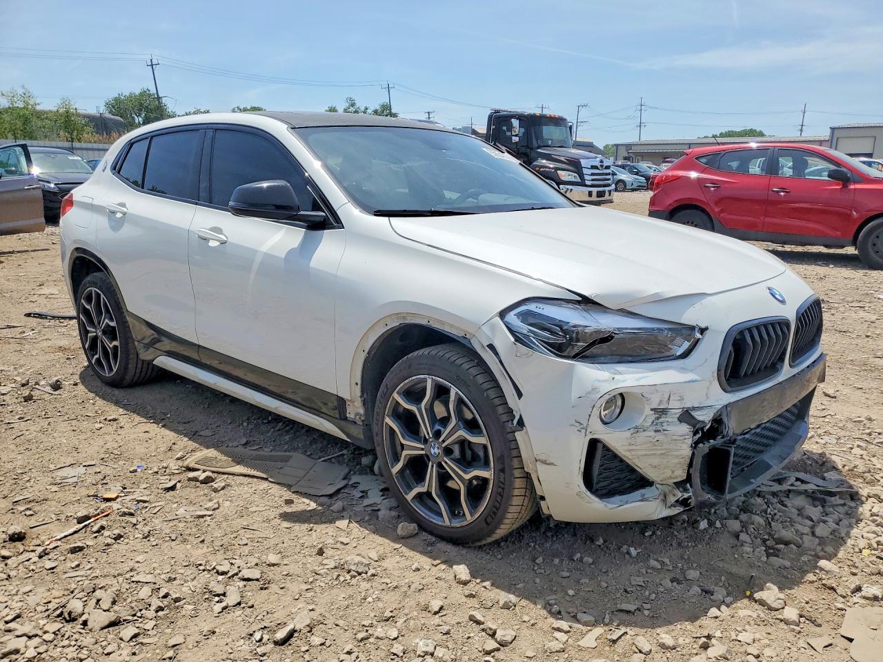 WBXYJ5C36JEF73336 · 2018 BMW X2 · 4/12