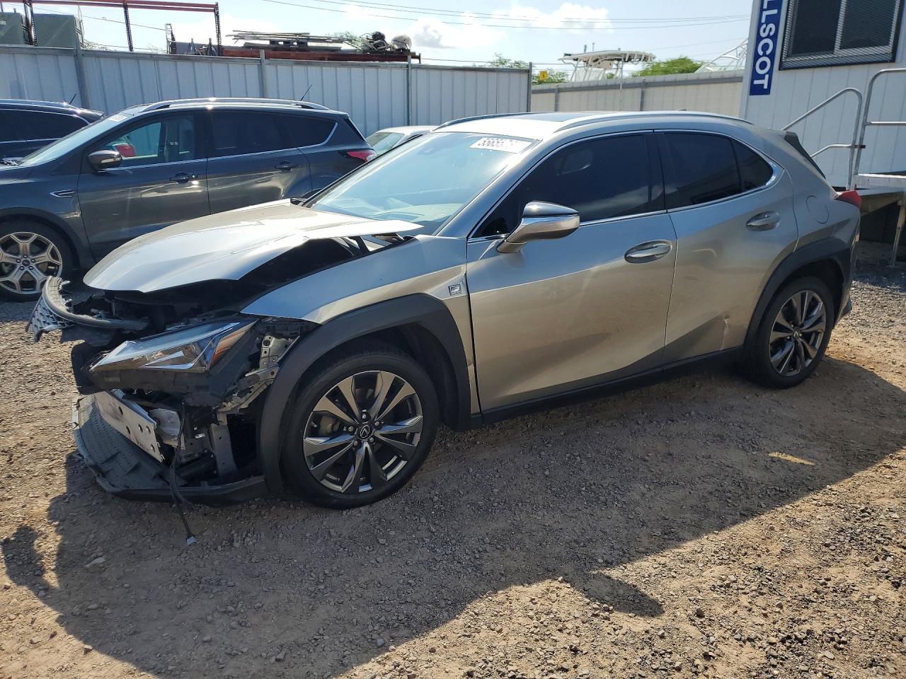 JTHY3JBH8K2009277 · 2019 LEXUS UX