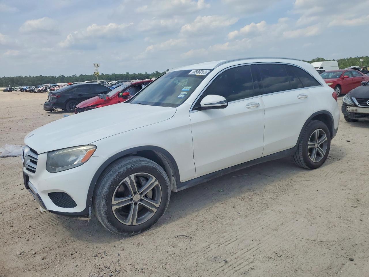 WDC0G4JB4GF093772 · 2016 MERCEDES-BENZ GLC