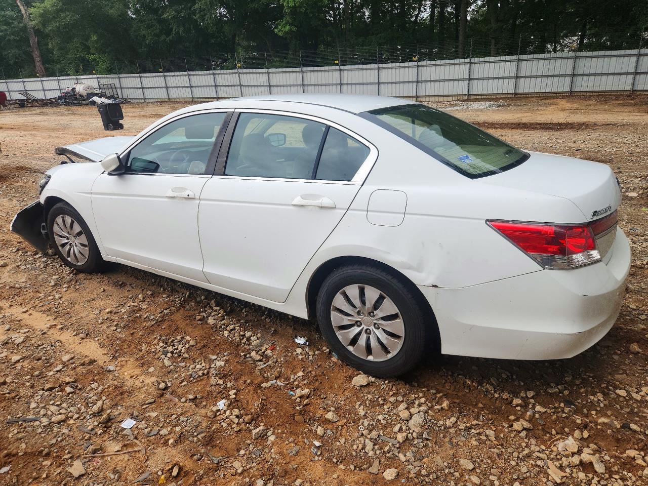 1HGCP2F32CA056656 · 2012 HONDA ACCORD · 2/12