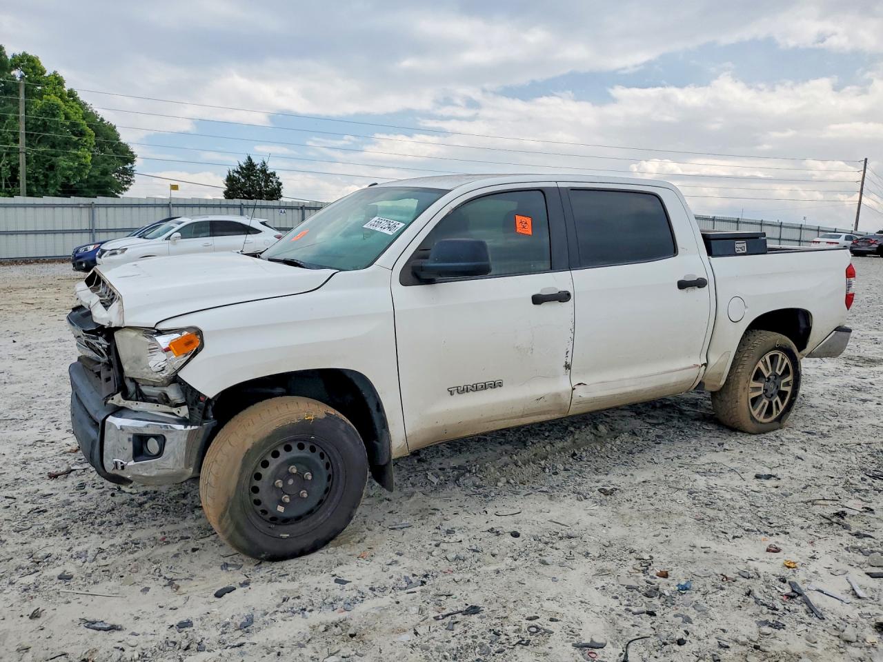 5TFEM5F18GX103871 · 2016 TOYOTA TUNDRA