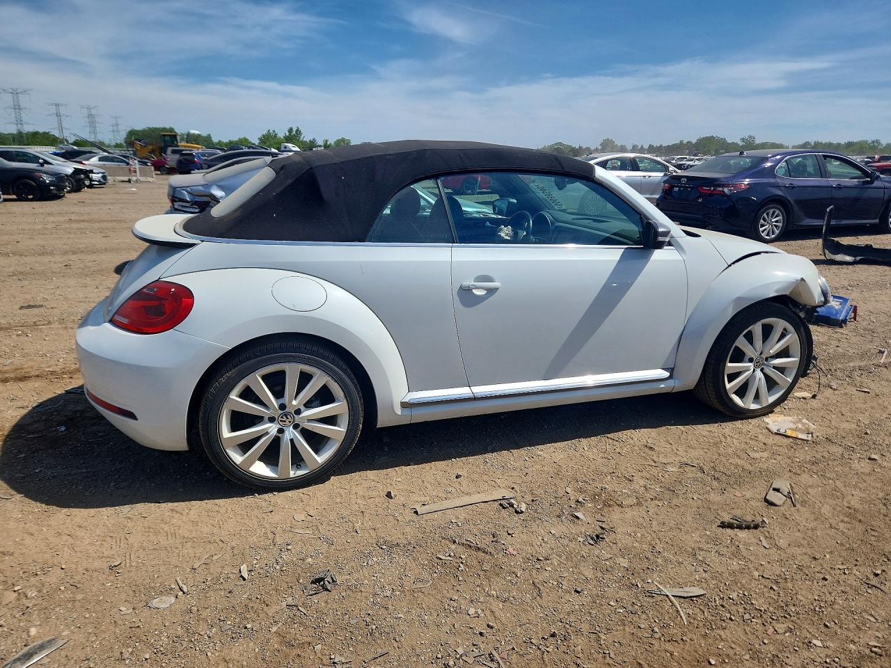 3VW517AT0EM816289 · 2014 VOLKSWAGEN BEETLE · 3/12