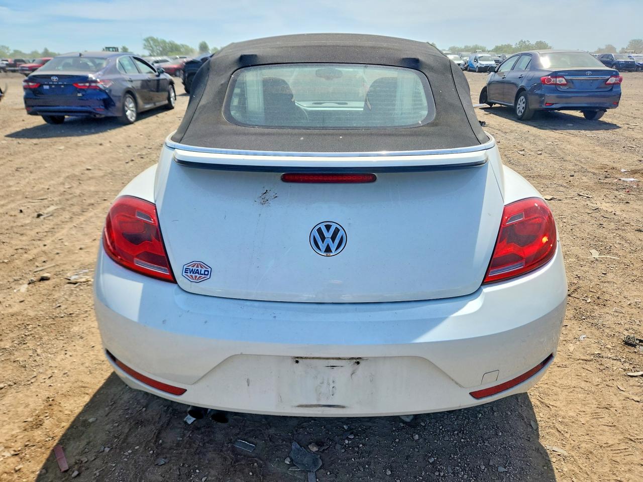 3VW517AT0EM816289 · 2014 VOLKSWAGEN BEETLE · 6/12