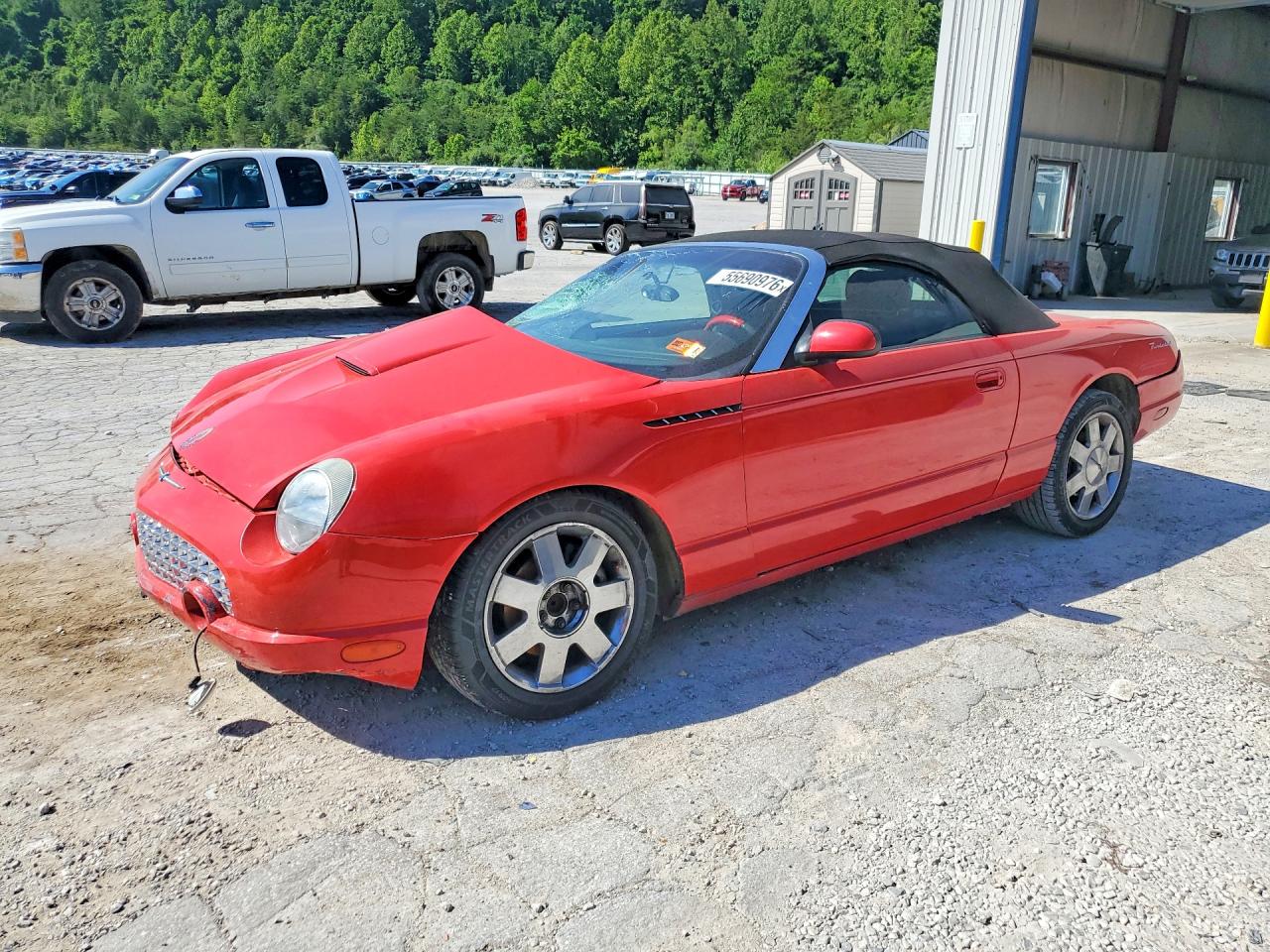 1FAHP60A62Y112127 · 2002 FORD THUNDERBIRD