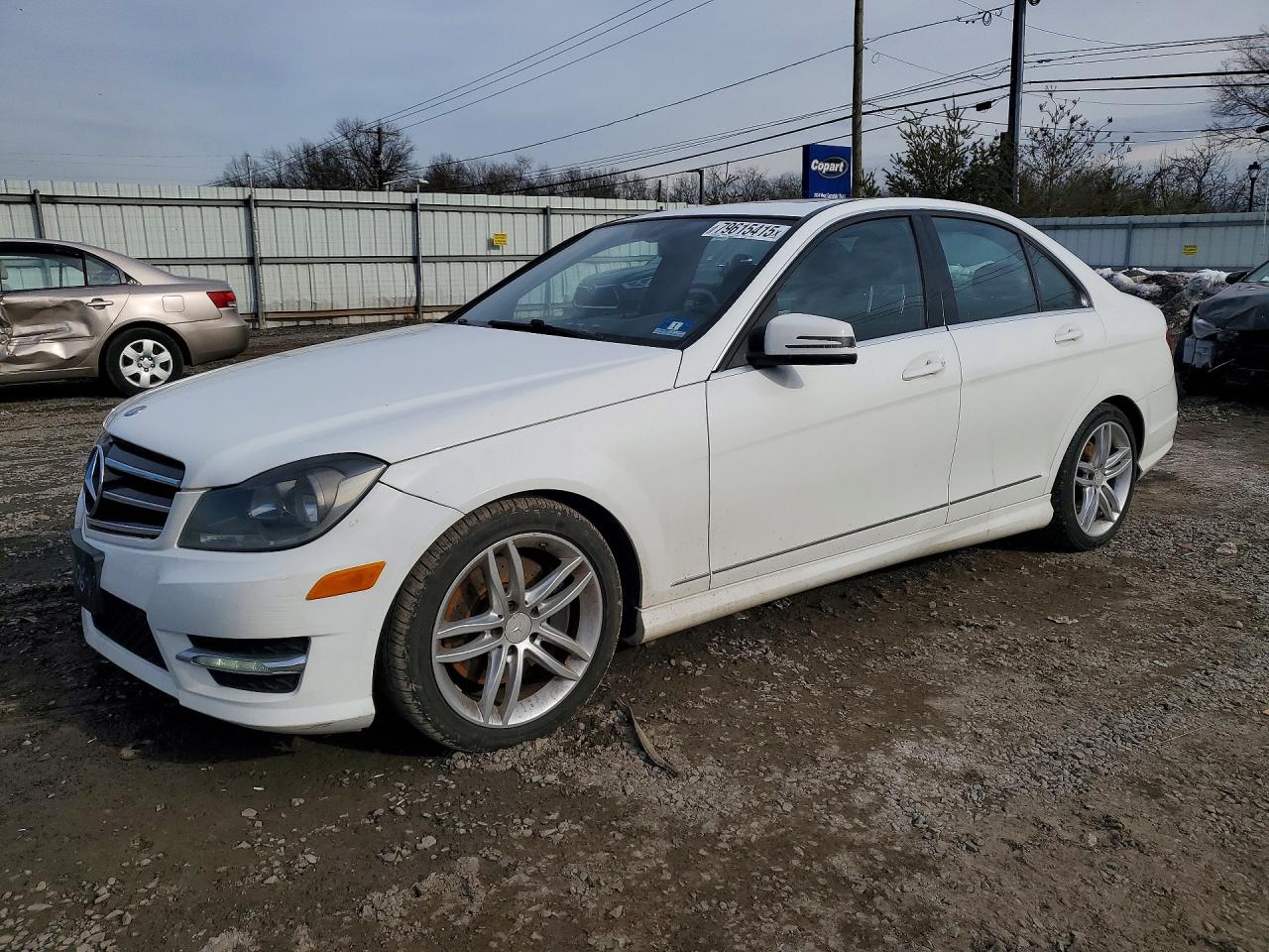 WDDGF8AB8ER317061 · 2014 MERCEDES-BENZ C