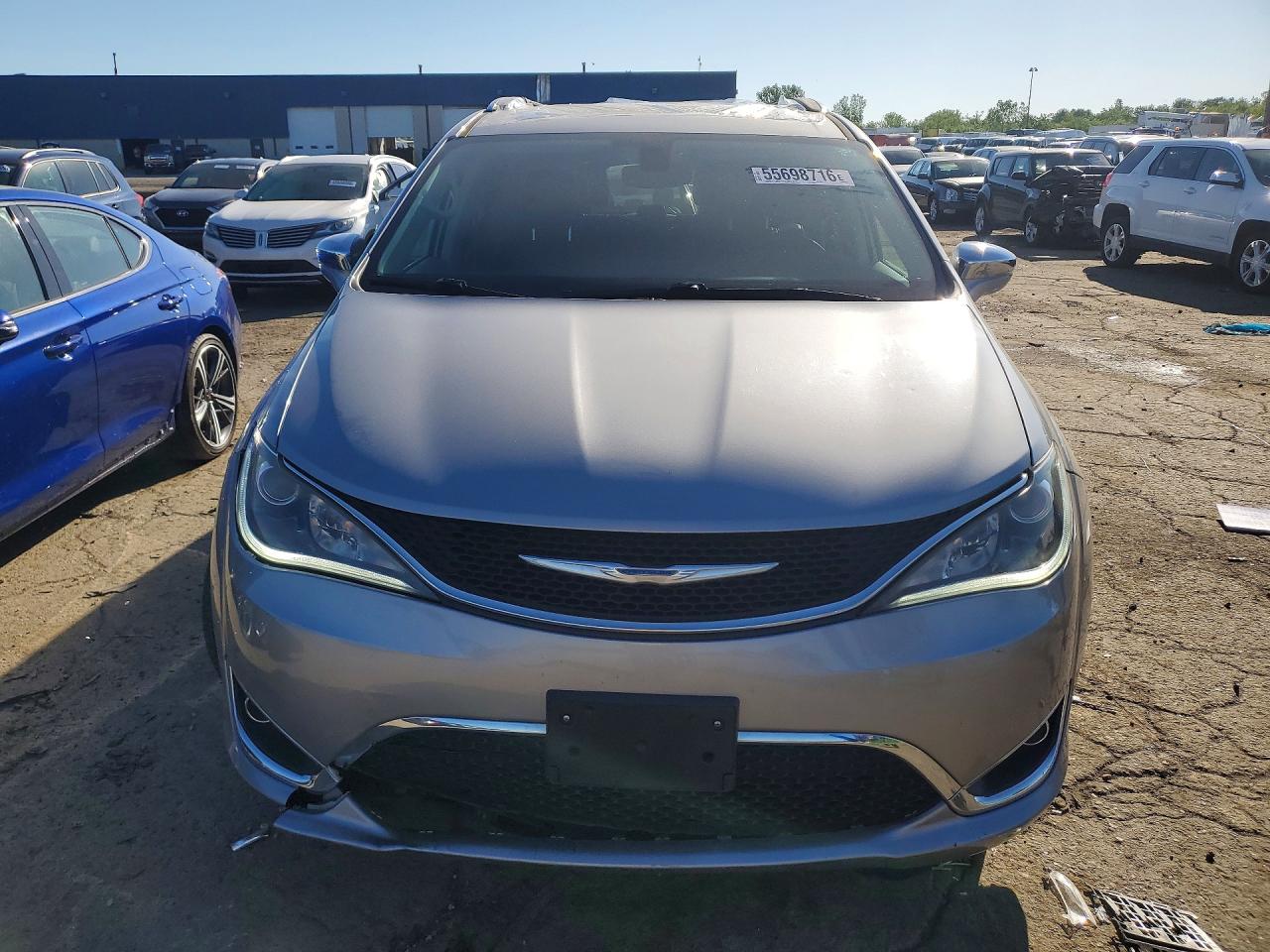 2C4RC1GG2JR232856 · 2018 CHRYSLER PACIFICA · 5/13