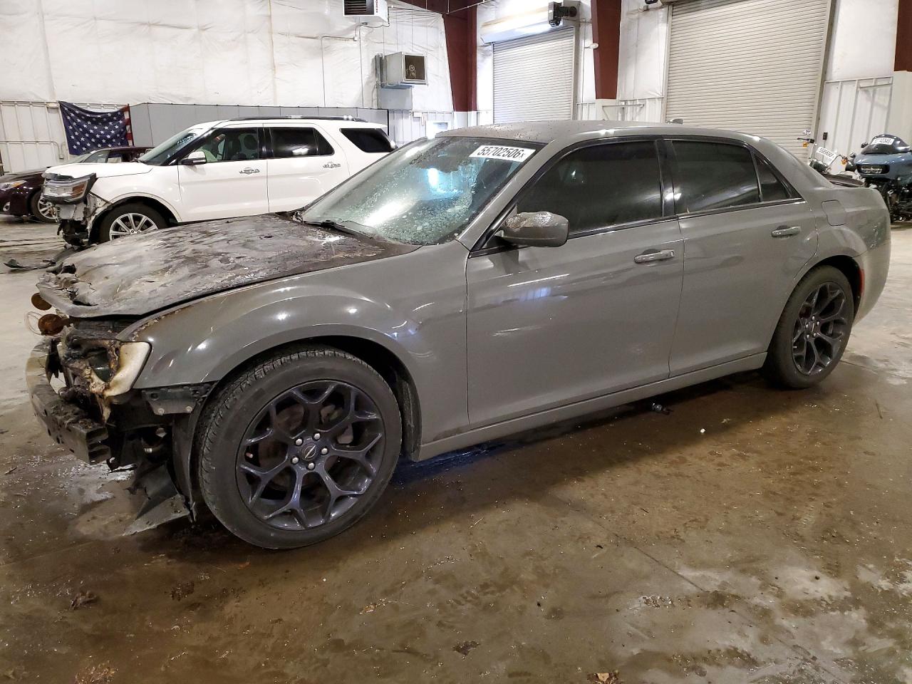 2C3CCABG4KH634094 · 2019 CHRYSLER 300