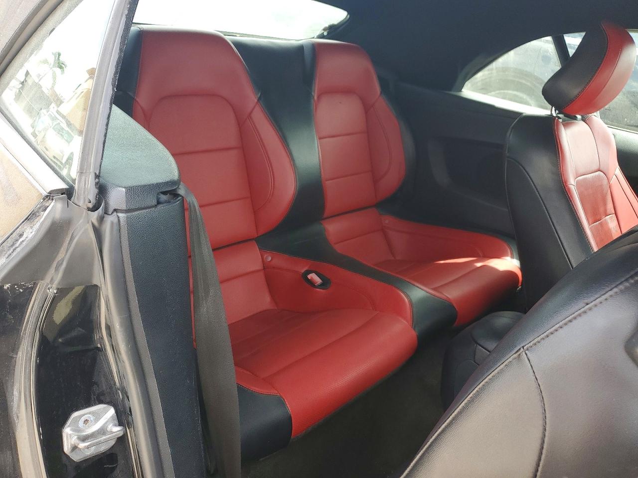1FATP8UH1J5117782 · 2018 FORD MUSTANG · 10/13