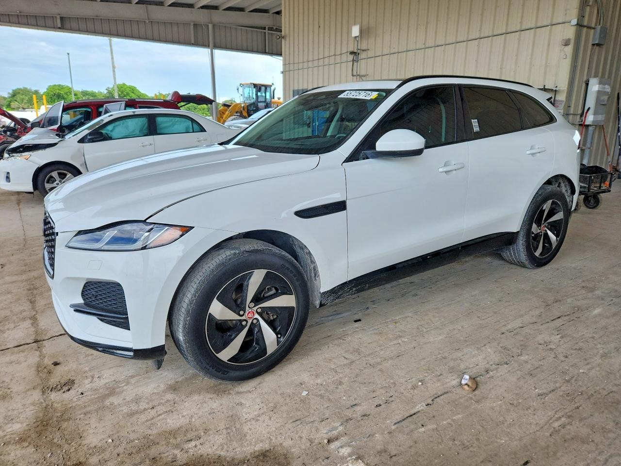 SADCJ2EX0PA710133 · 2023 JAGUAR F-PACE