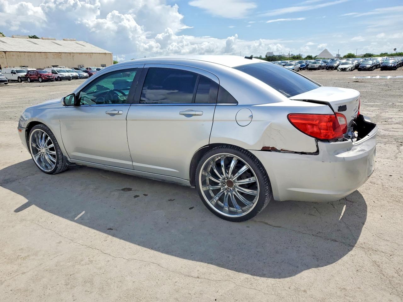 1C3CC5FB6AN135437 · 2010 CHRYSLER SEBRING · 2/12