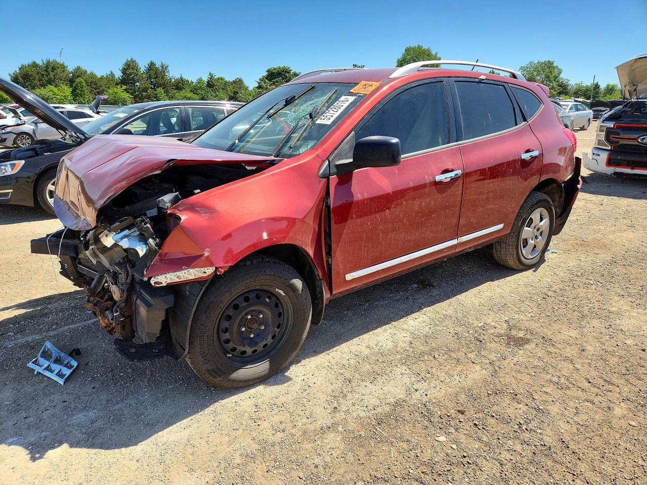 JN8AS5MT5FW663655 · 2015 NISSAN ROGUE SELECT