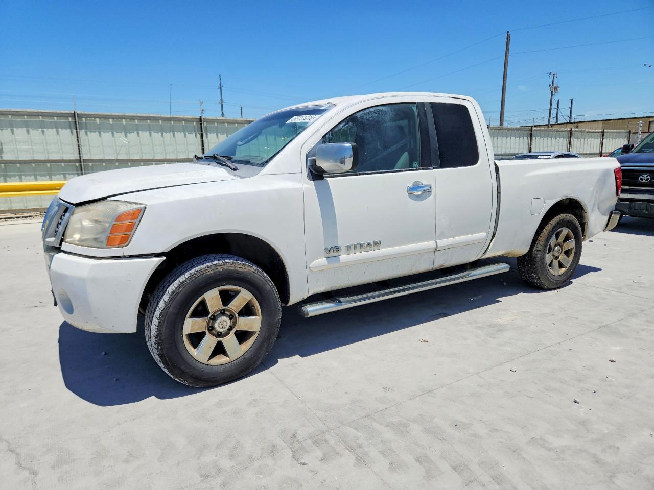 1N6BA06AX5N578409 · 2005 NISSAN TITAN