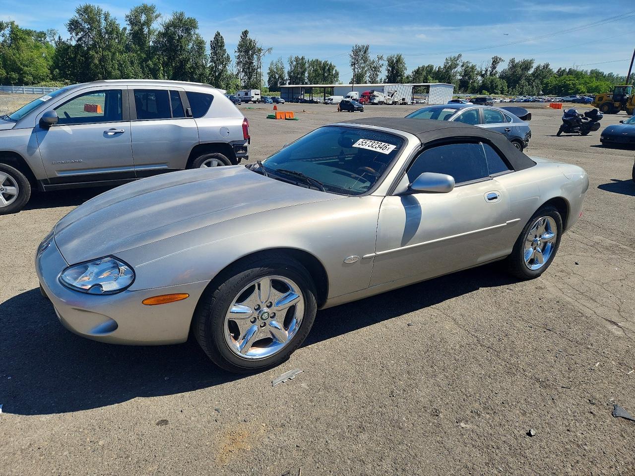 SAJGX2049XC041200 · 1999 JAGUAR XK8