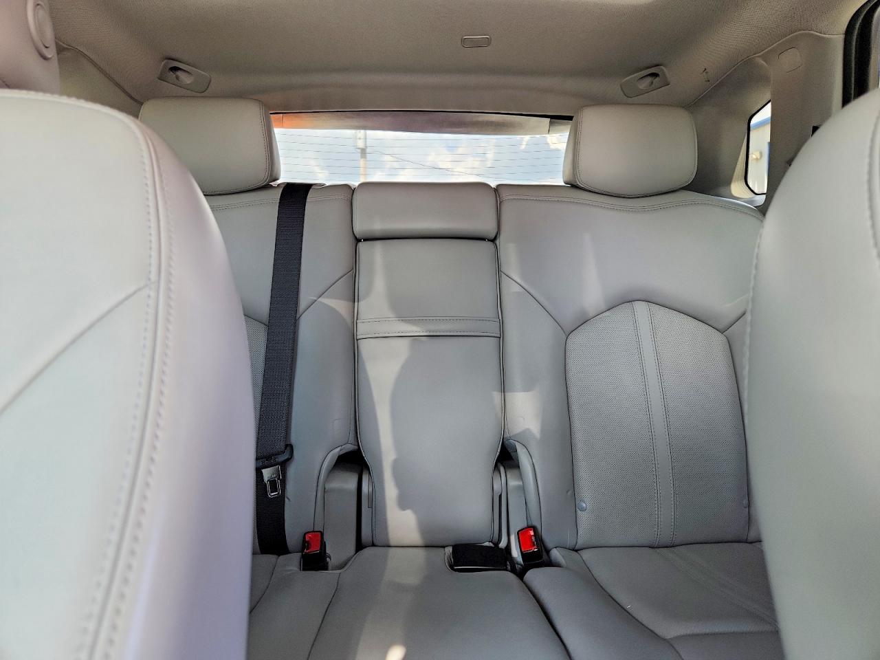 3GYFNDE37FS528605 · 2015 CADILLAC SRX · 10/14