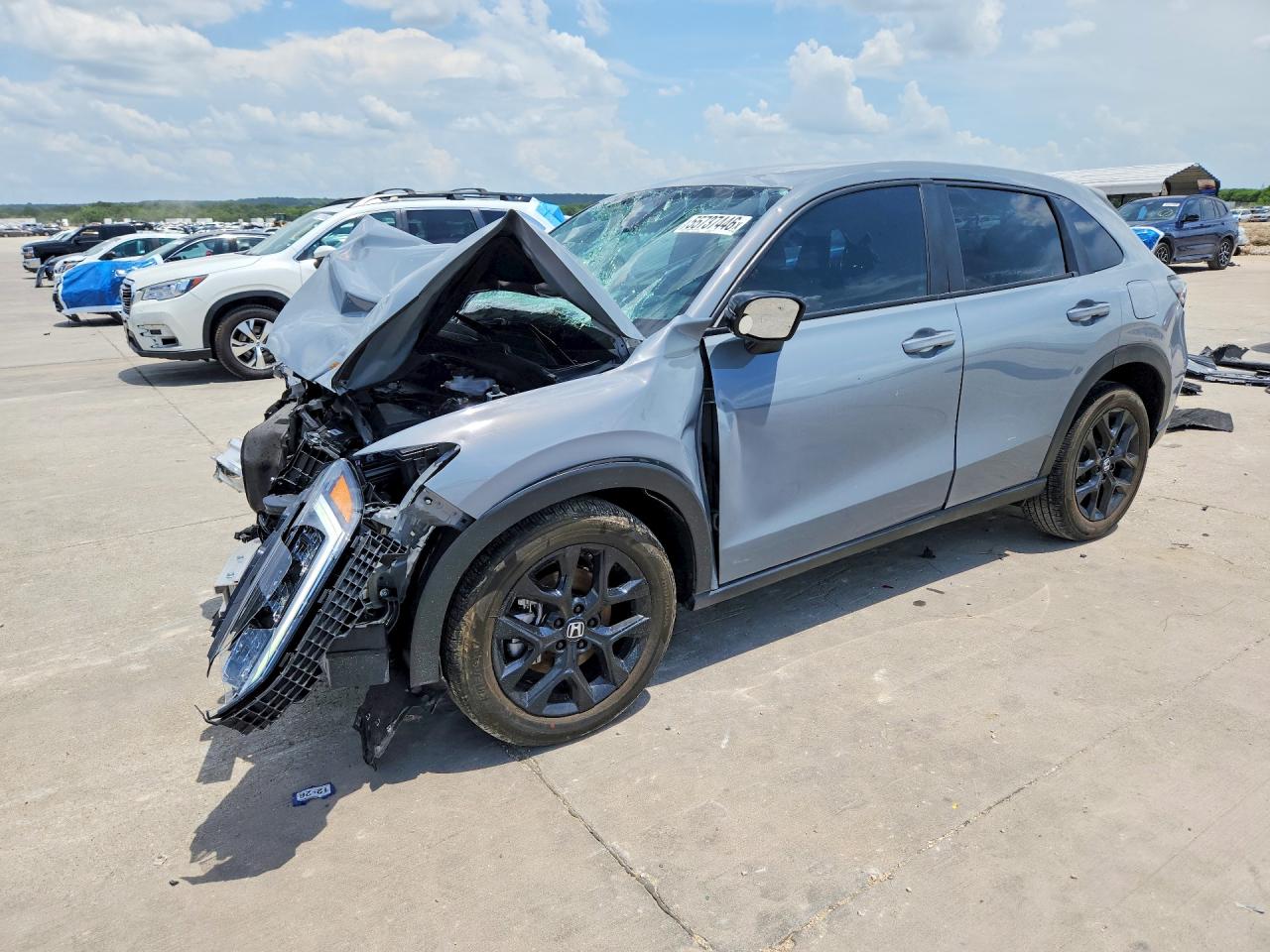 3CZRZ2H52RM715049 · 2024 HONDA HR-V