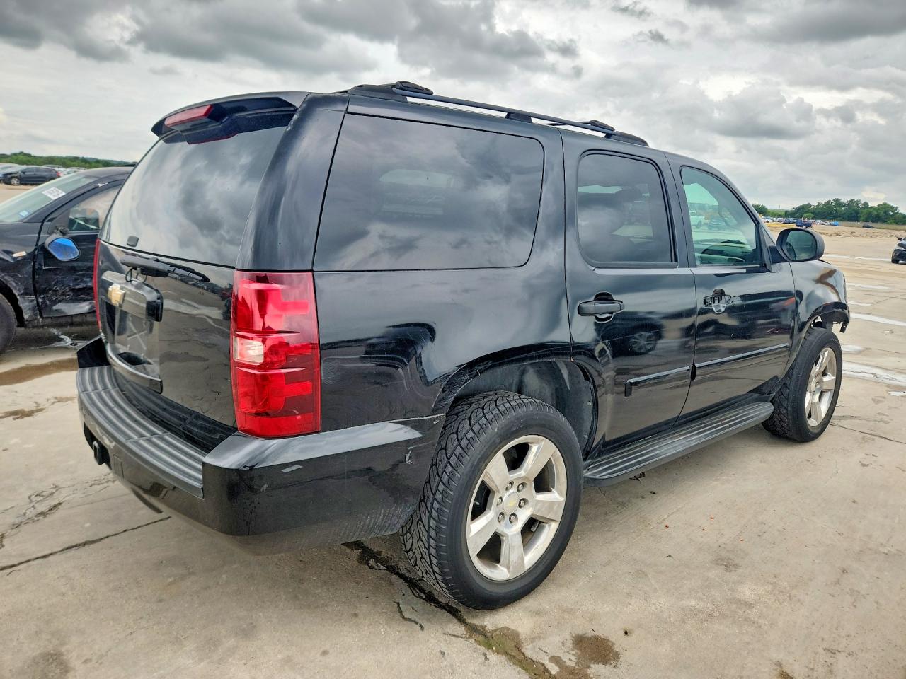 1GNFC13C27R273600 · 2007 CHEVROLET TAHOE · 3/13