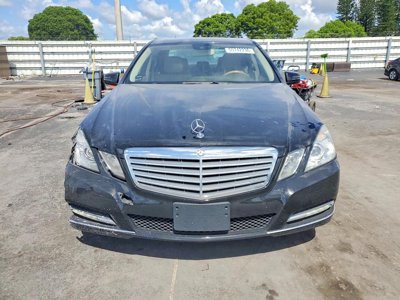 WDDHF5KB3DA693195 · 2013 MERCEDES-BENZ E · 5/12