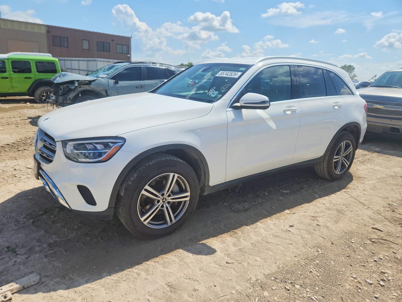 WDC0G8DB1LF736687 · 2020 MERCEDES-BENZ GLC