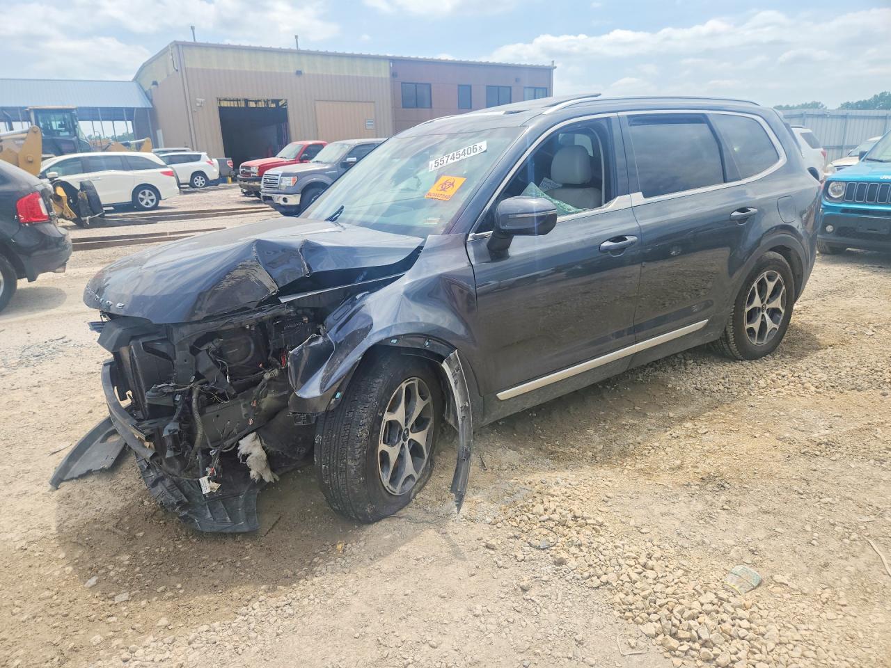 5XYP3DHC7LG003178 · 2020 KIA TELLURIDE