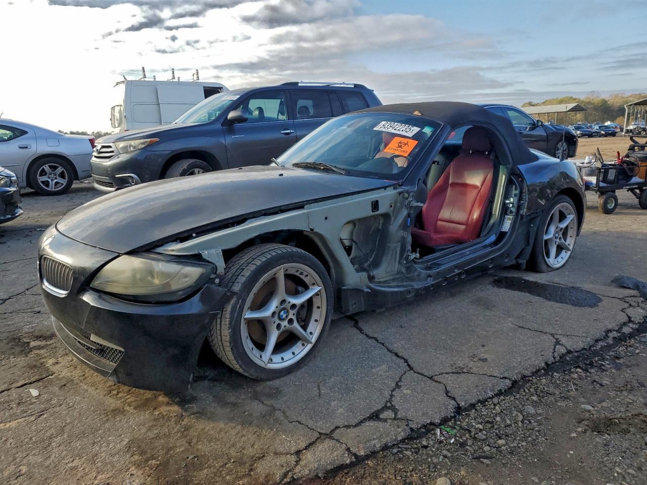 4USBU53576LW91823 · 2006 BMW Z4