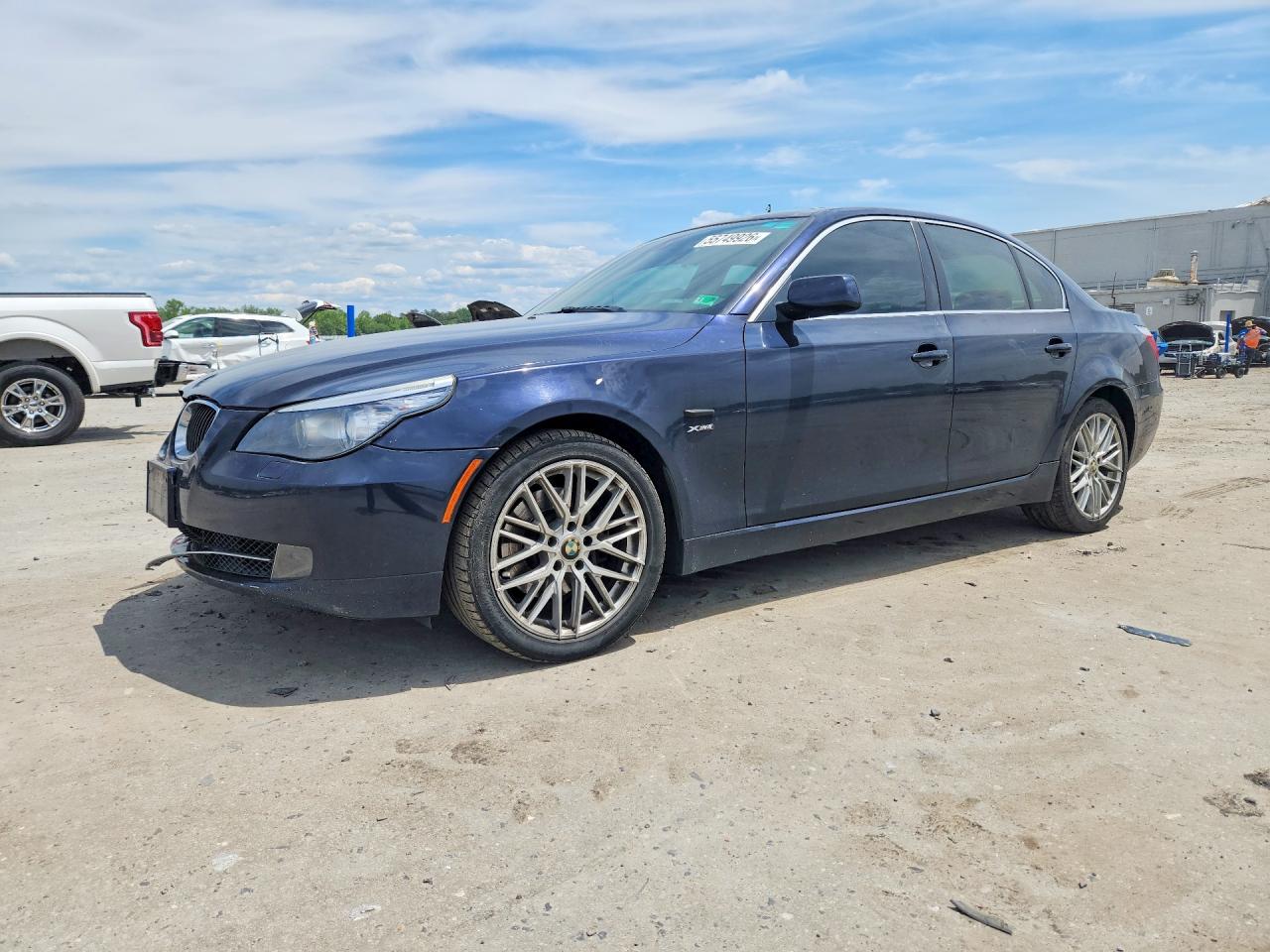 2009 BMW 528