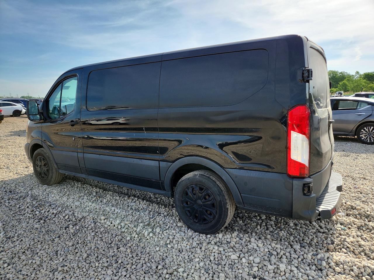 1FTYE1YM8HKA48248 · 2017 FORD TRANSIT · 2/13