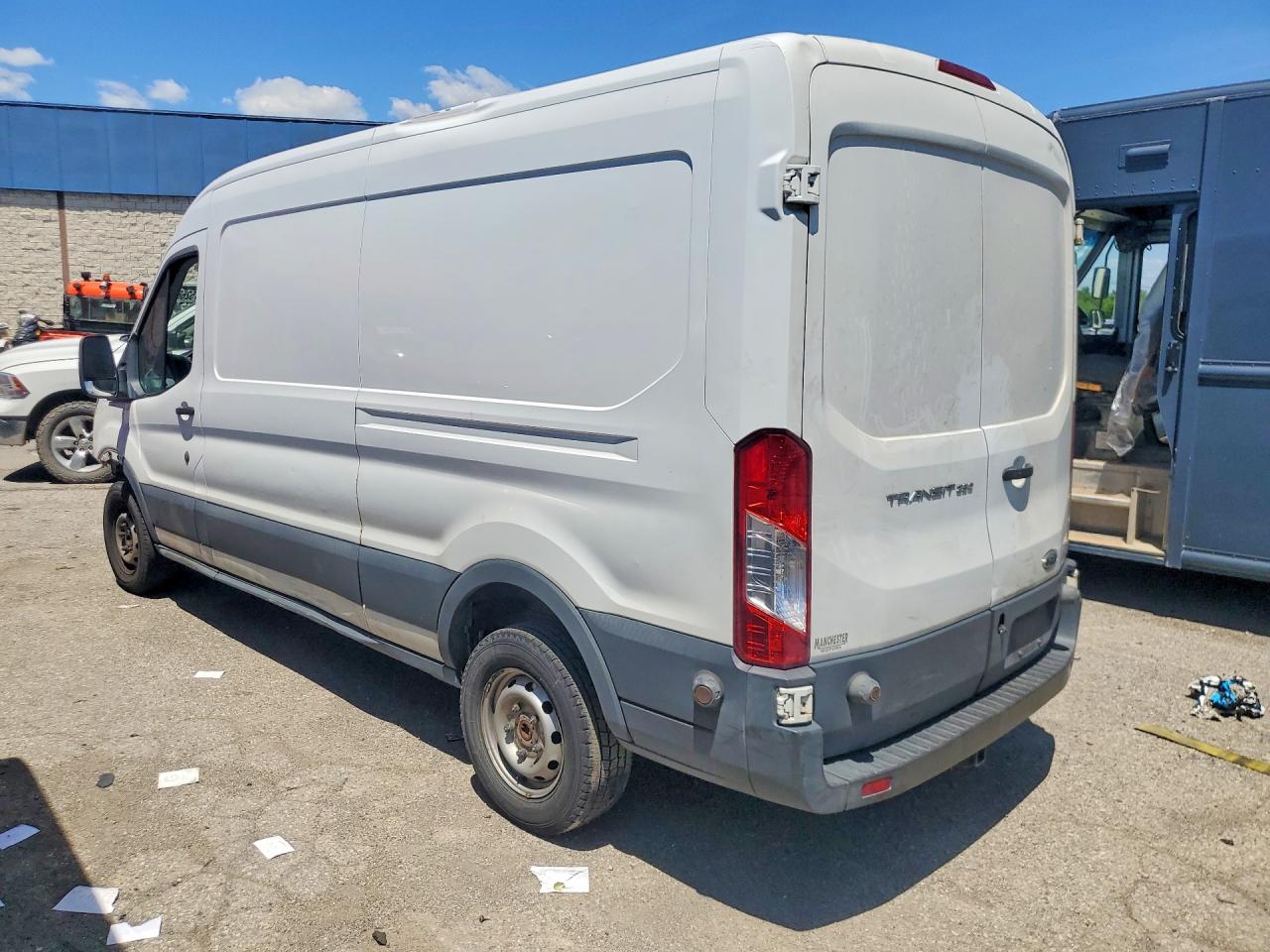 1FTYR2CM2GKA21708 · 2016 FORD TRANSIT · 2/13