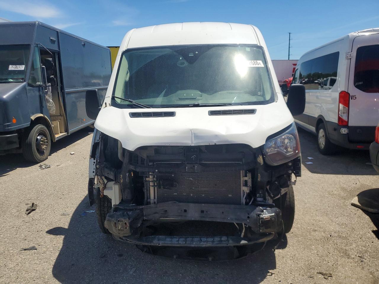 1FTYR2CM2GKA21708 · 2016 FORD TRANSIT · 5/13