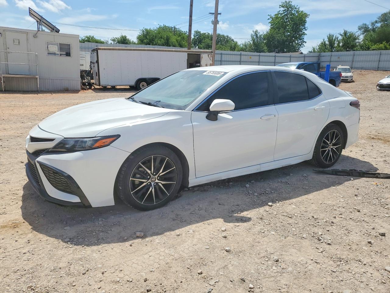 4T1G11BK3NU069972 · 2022 TOYOTA CAMRY