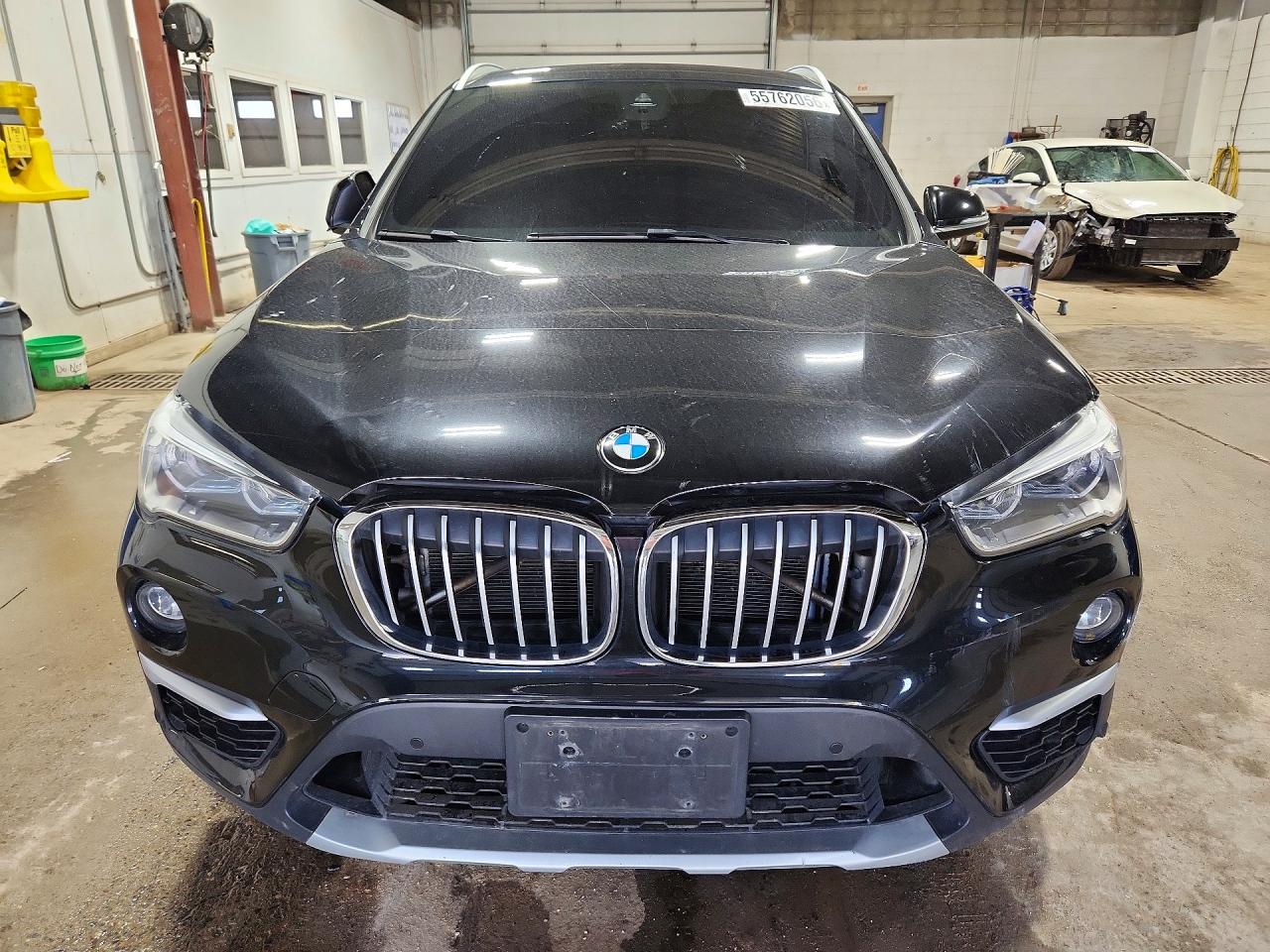 WBXHT3C30H5F86785 · 2017 BMW X1 · 5/13