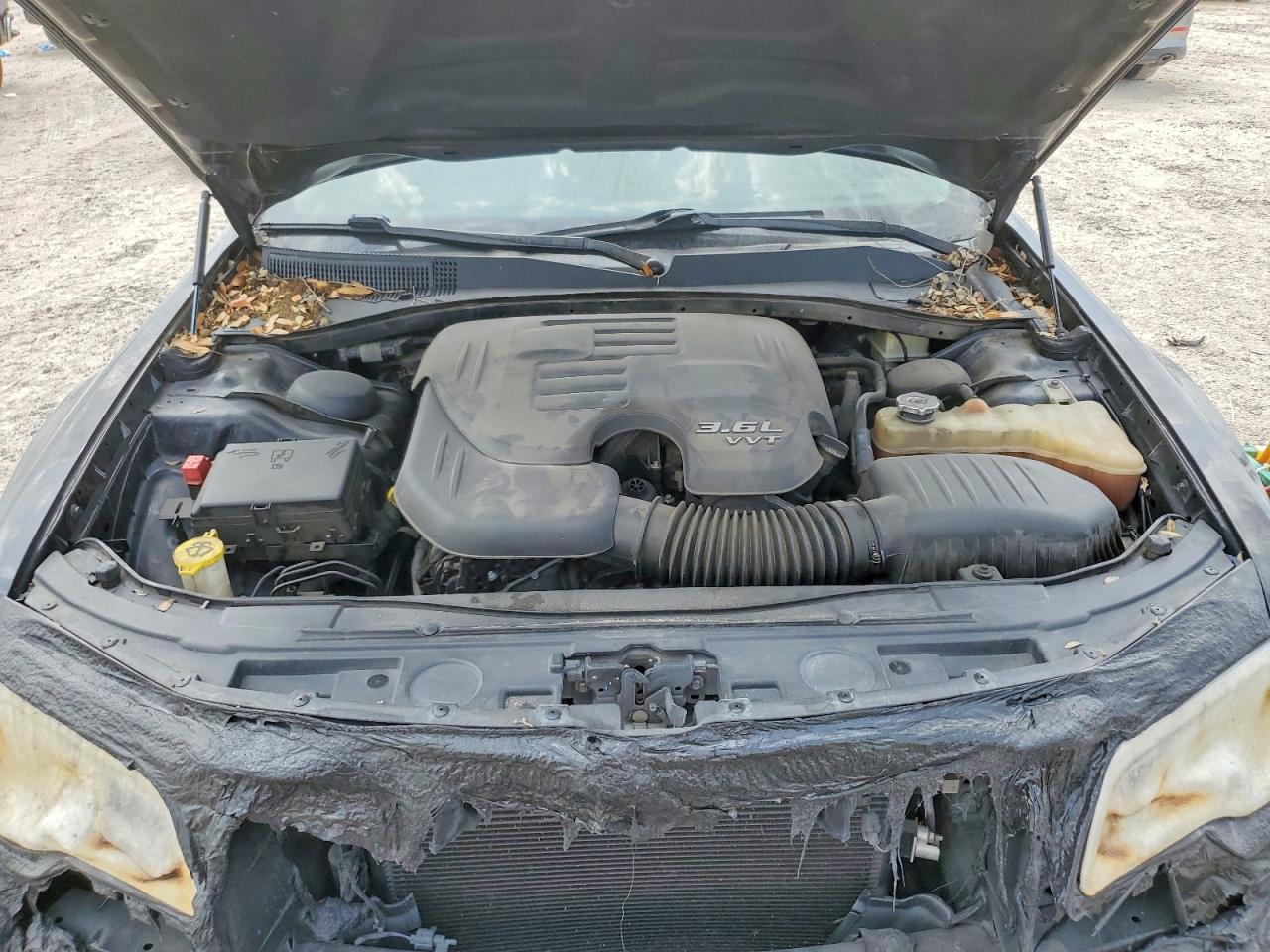 2C3CCAAG4GH207667 · 2016 CHRYSLER 300 · 11/12