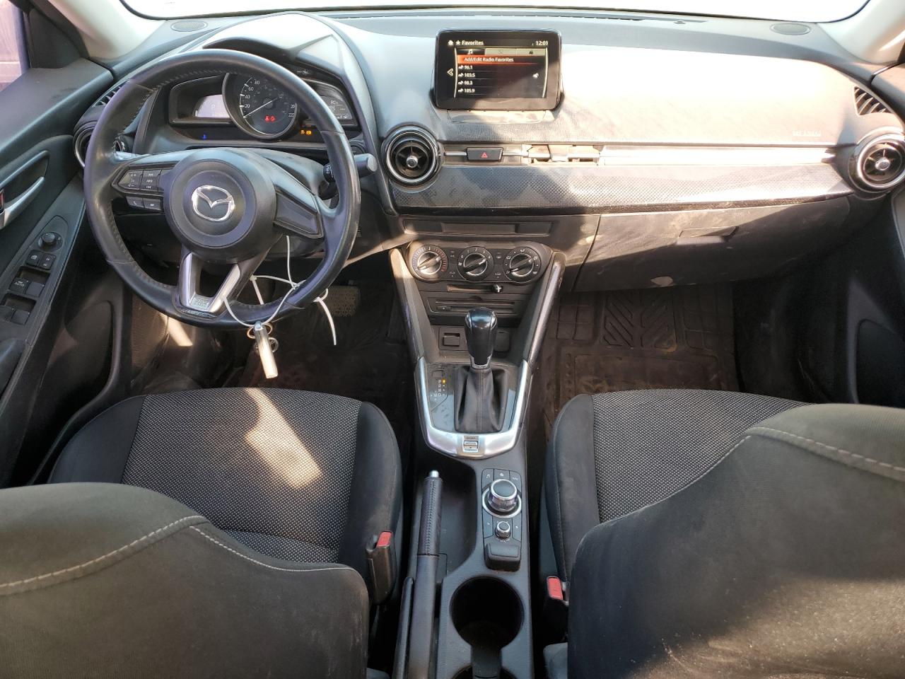 3MDDJBTV4KM308793 · 2019 MAZDA MAZDA2 · 8/11