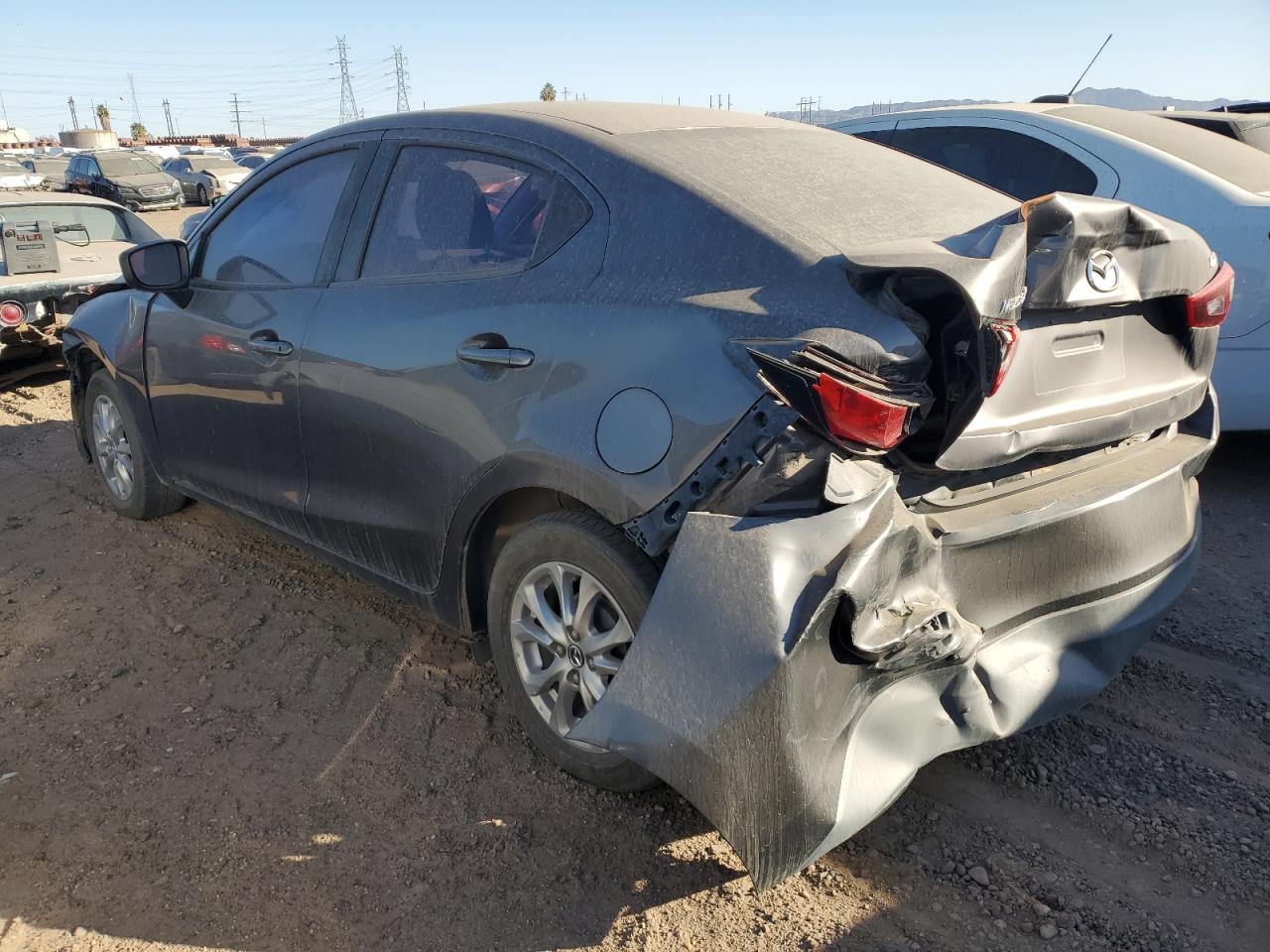 3MDDJBTV4KM308793 · 2019 MAZDA MAZDA2 · 2/11