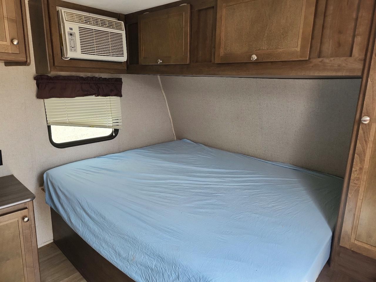 4YDT17R19KH931600 · 2019 KEYSTONE COLEMAN · 5/10