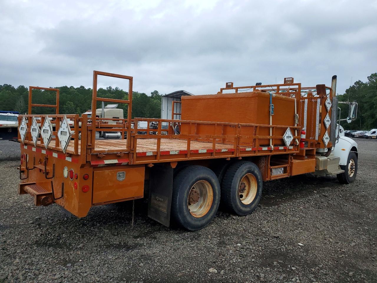 2NP3LN9X3CM149701 · 2012 PETERBILT 348 · 4/10