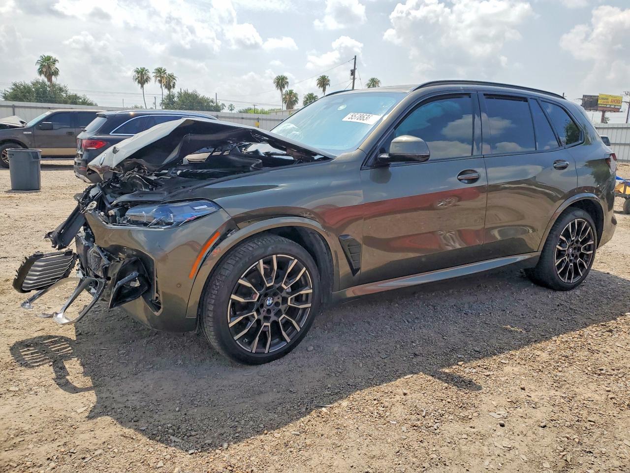 5UX13EU08S9Y64505 · 2025 BMW X5