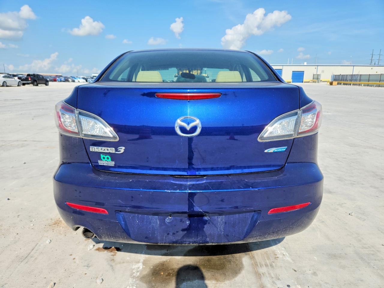 JM1BL1V75C1576189 · 2012 MAZDA 3 · 6/13