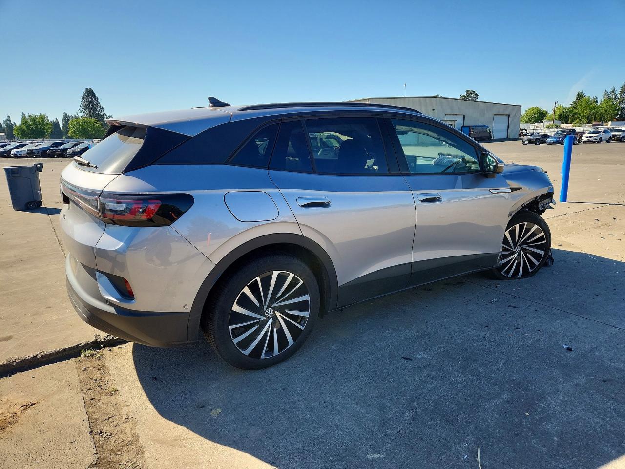 1V25MPE81RC007907 · 2024 VOLKSWAGEN ID.4 · 3/12