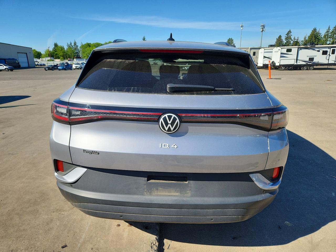 1V25MPE81RC007907 · 2024 VOLKSWAGEN ID.4 · 6/12