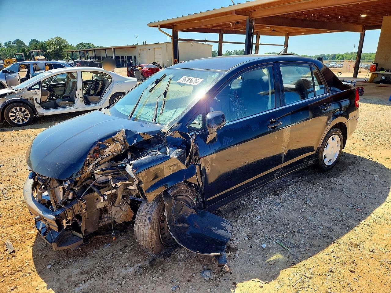 3N1BC11E38L360638 · 2008 NISSAN VERSA