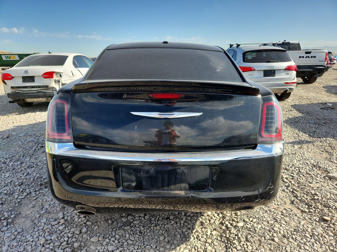 2C3CA6CTXBH595154 · 2011 CHRYSLER 300C · 6/13