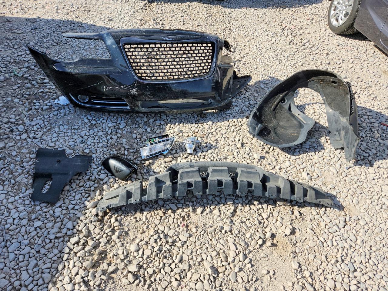2C3CA6CTXBH595154 · 2011 CHRYSLER 300C · 12/13