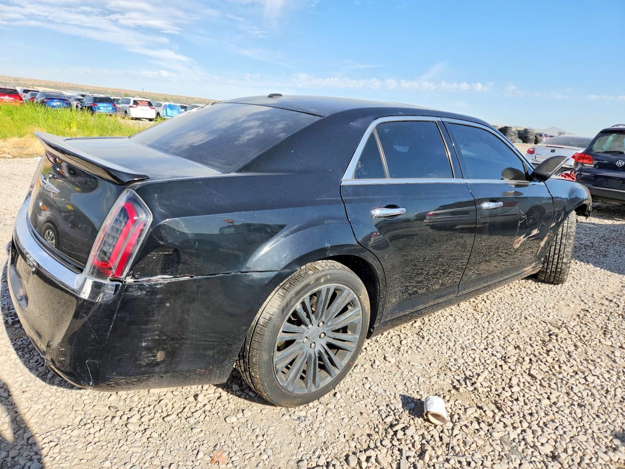 2C3CA6CTXBH595154 · 2011 CHRYSLER 300C · 3/13