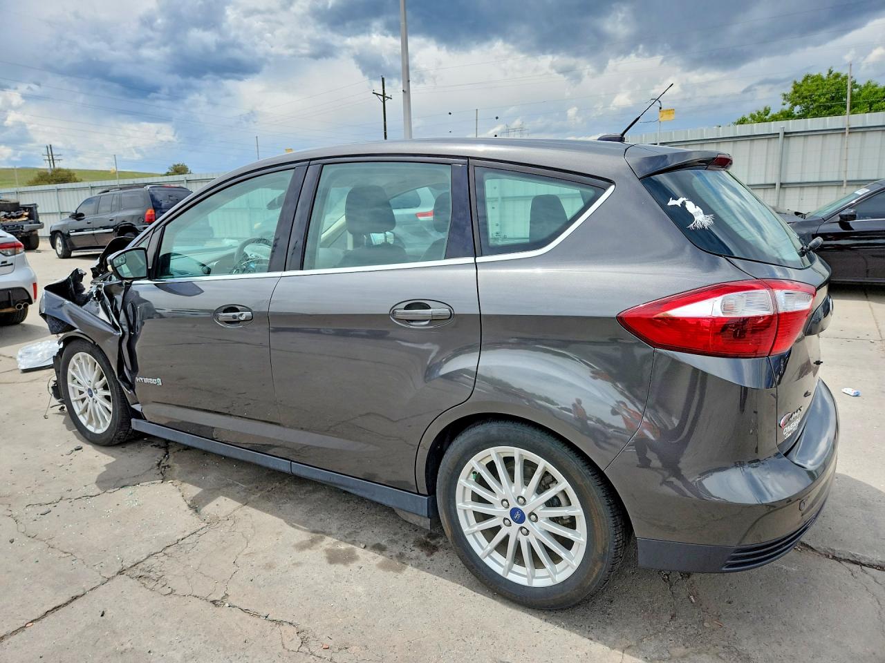 1FADP5BU6GL109426 · 2016 FORD C-MAX · 2/12