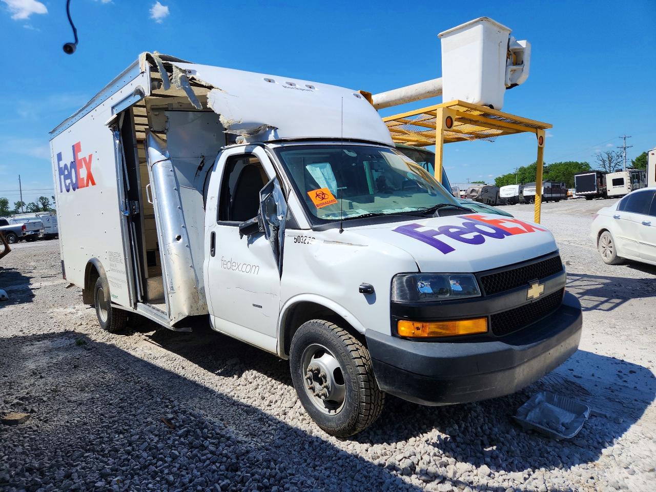 1HA3GSC76NN012849 · 2022 CHEVROLET EXPRESS · 4/13