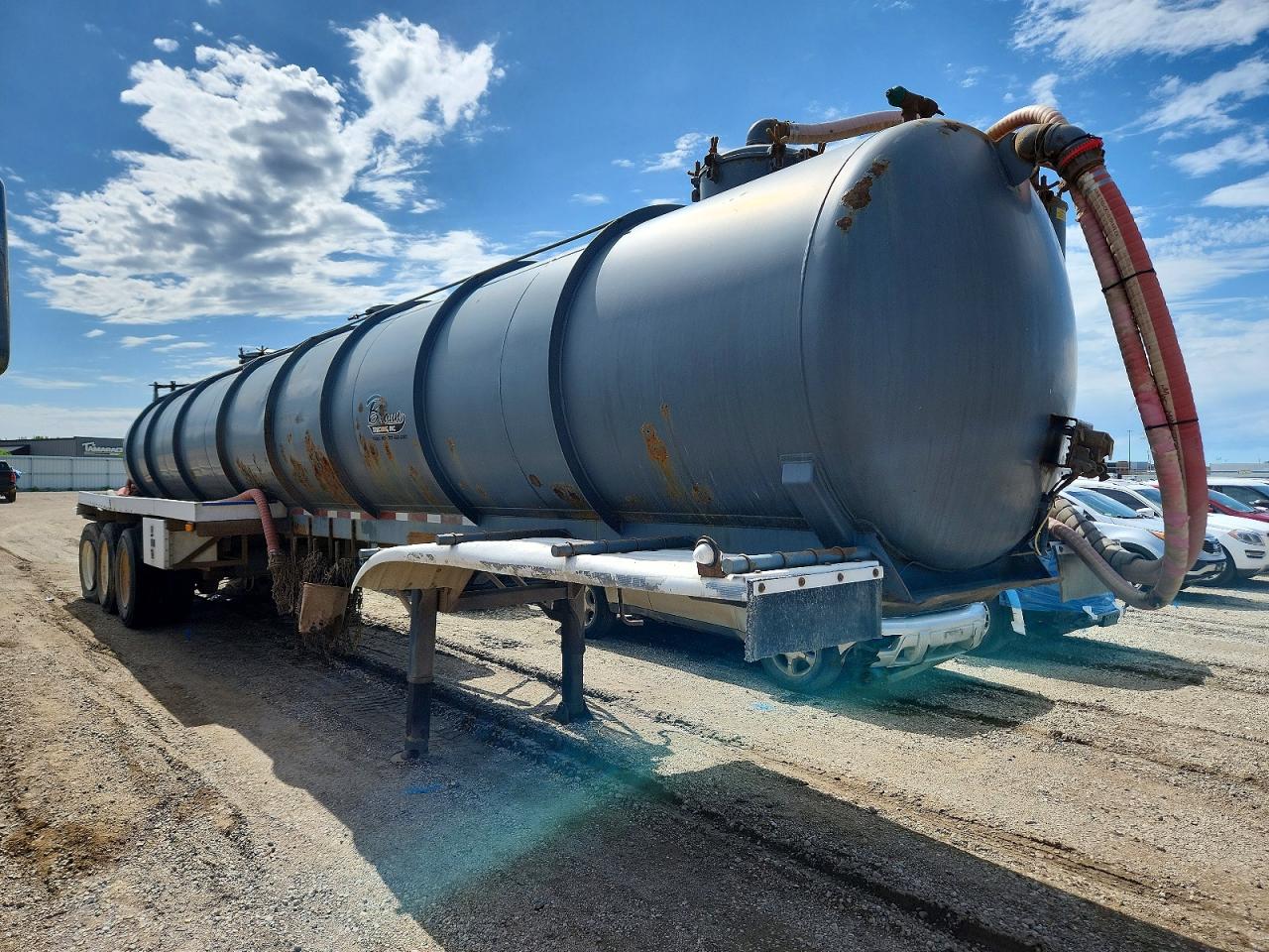 1T9TA4331C1867097 · 2012 TROXELL TRAILERS