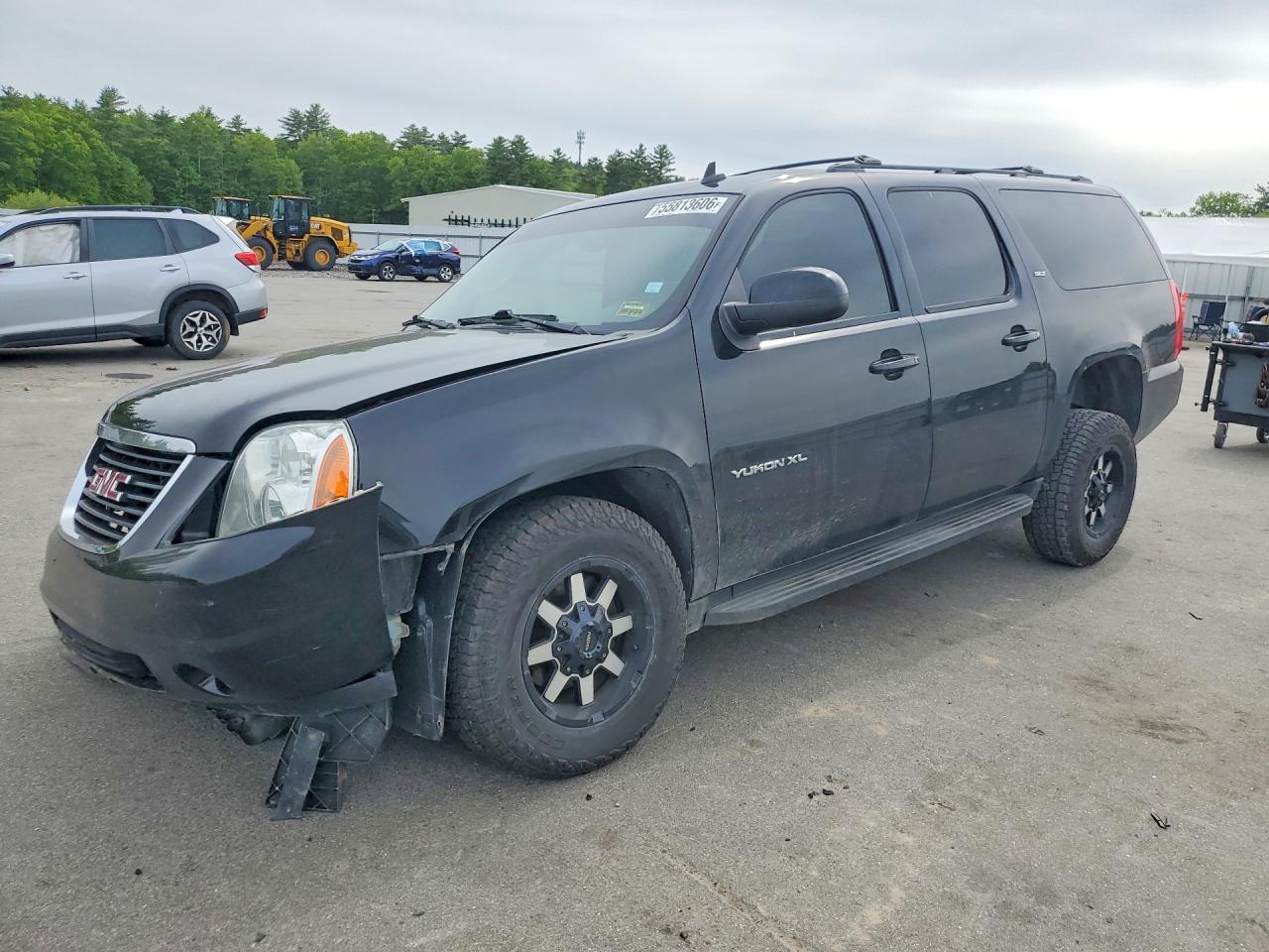 1GKS2KE74ER186606 · 2014 GMC YUKON XL
