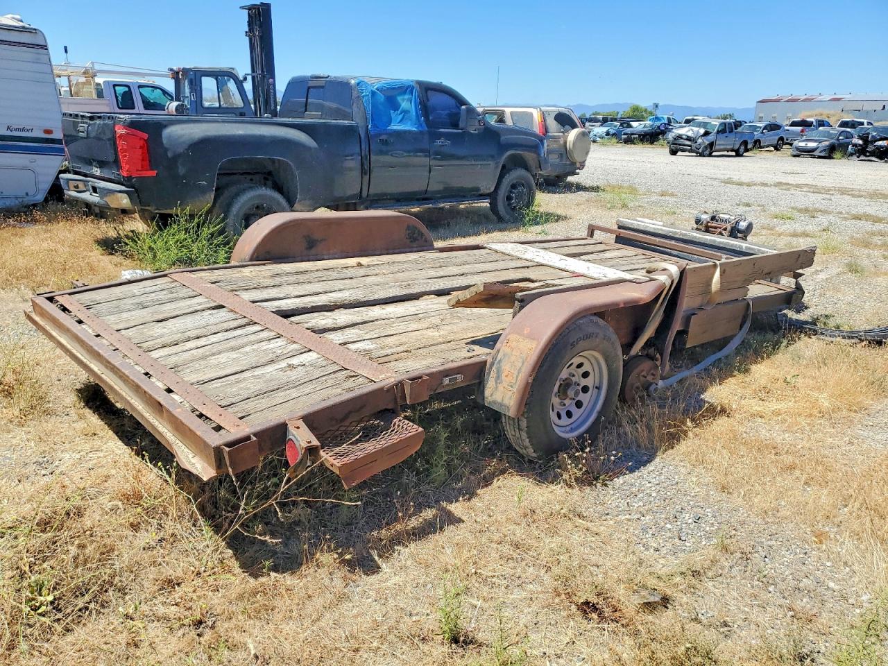 5HGBC162X2M001371 · 2002 UNKN UNK · 4/10