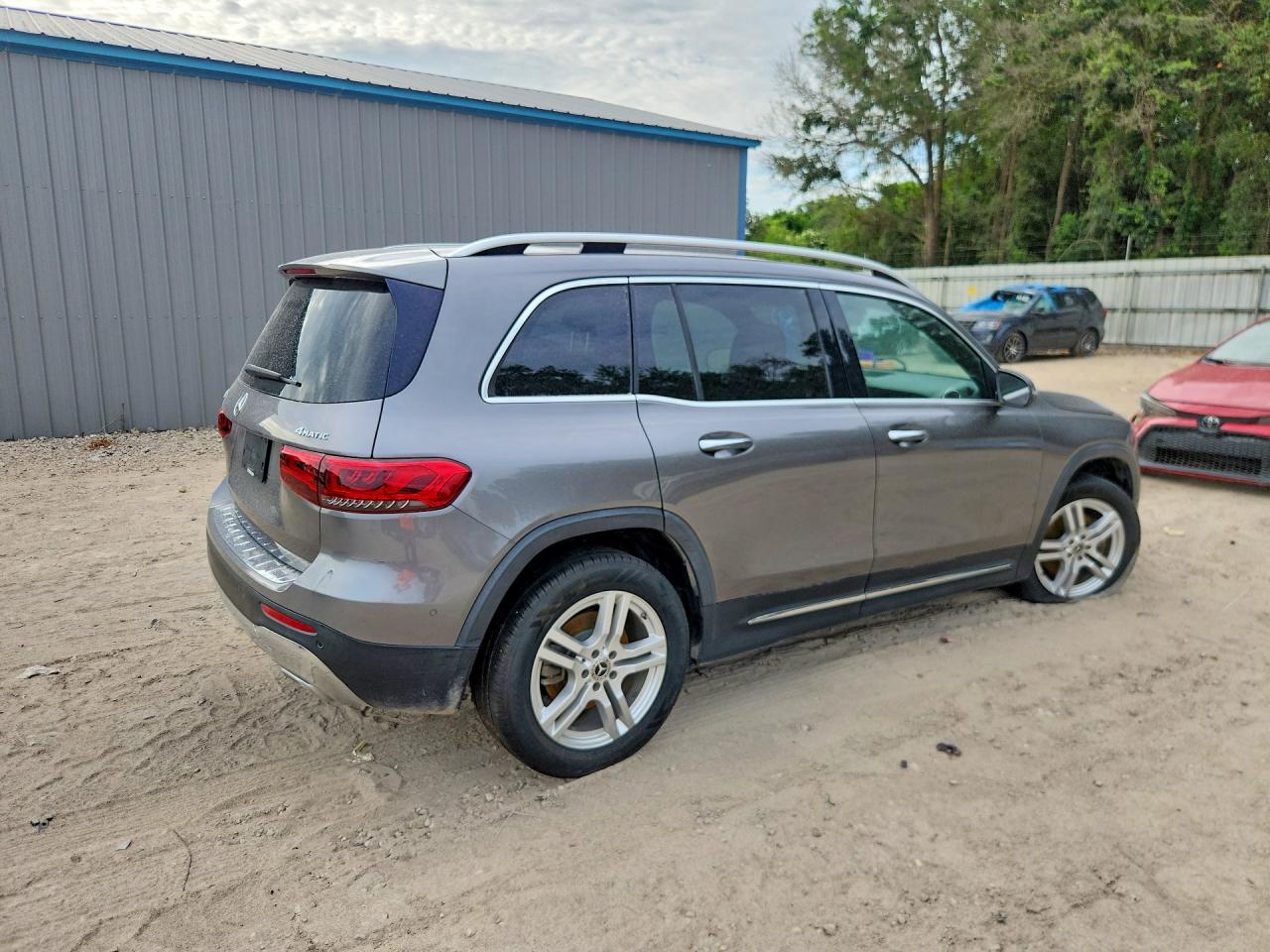 W1N4M4HBXLW056377 · 2020 MERCEDES-BENZ GLB · 3/13